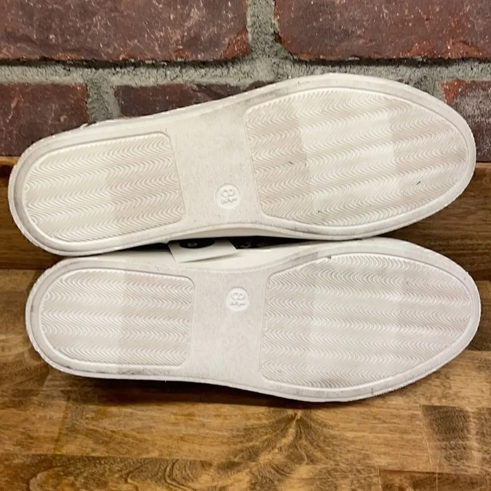 Women's Brittin Sneakers - Universal Thread